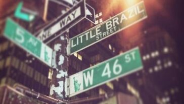 "SNL: Como o Programa que Mudou a Televisão Americana Chega ao Seu 50º Aniversário?"