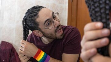 Assassinato do Primeiro Imã Abertamente Gay do Mundo Levanta Questões sobre Violência e Direitos LGBTQ+ na África do Sul