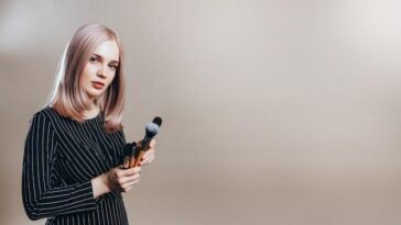 "BAFTA 2025: Como o Tapete Vermelho Refletiu a Diversidade e o Glamour das Estrelas da Música"