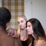 "Britney Spears Revela Reflexões Sobre Abuso Emocional Após Encontro Controverso com Ex-Namorado"
