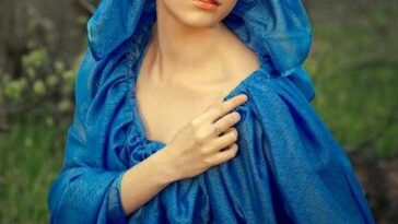 "Madonna Adota Visual Natural em Vídeo Raro e Provoca Reflexão sobre Padrões de Beleza na Indústria da Música"