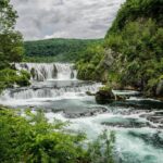"Emilia Mernes e Luisa Sonza: Como a Colaboração 'Bunda' Reflete a Diversidade Cultural e o Empoderamento na Música Latina"