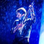"Franz Ferdinand e Neil Young: O que a nova interpretação de 'Toxic' e a turnê do ícone do rock revelam sobre a música contemporânea?"