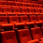 "Ato Noturno: Como o Novo Filme de Reolon e Matzembacher Desafia Normas de Gênero e Amplifica Vozes LGBTQIA+ no Cinema Brasileiro"