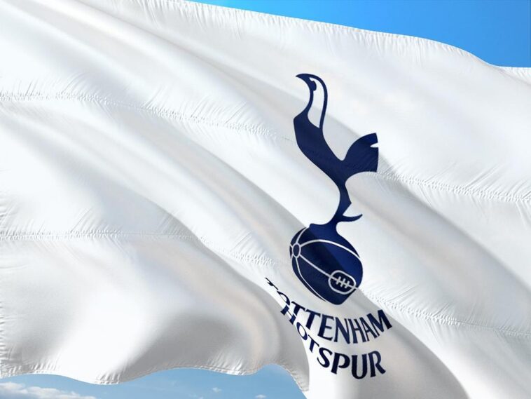 "Como o Tottenham Hotspur Está Combatendo a Homofobia no Futebol e Promovendo a Inclusão LGBTQI+"