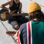 "Novos Lançamentos Musicais LGBTQ+: Como Artistas Estão Redefinindo a Identidade e a Expressão na Música Contemporânea"