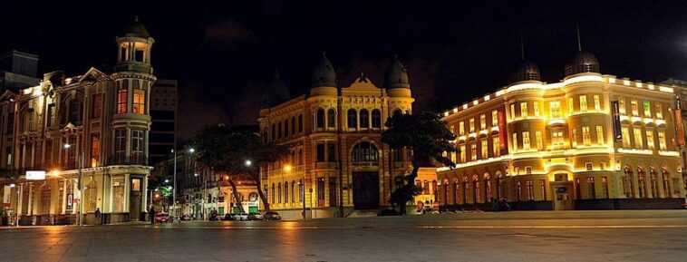 "Galo da Madrugada: Como a Maior Festa de Carnaval do Mundo Está Transformando Recife com Sustentabilidade e Inclusão"