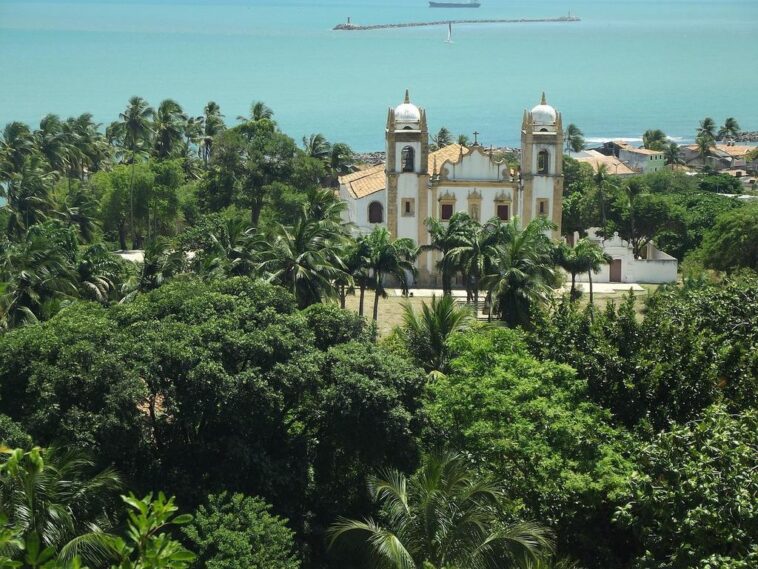 "Carnaval 2025 em Recife e Olinda: O que esperar da programação que celebra diversidade e cultura local?"