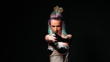 Ariana Grande Brilha no Oscar 2025: A Primeira Indicação da Estrela e seu Impacto na Comunidade LGBT