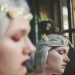 "Documentário 'Dear Viv' Promete Revelar a Vida e o Legado da Drag Star The Vivienne, Mesmo Após sua Partida Prematura"
