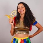 "Carnaval 2023: A Polarização da Diversidade e a Busca por um Espaço de Inclusão" 13 "Carnaval 2023: A Polarização da Diversidade e a Busca por um Espaço de Inclusão"