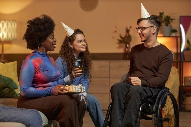 "Noite de Baile Inclusiva em Atascadero: Como a Success Charities Está Transformando a Experiência de Alunos com Necessidades Especiais"