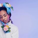 "Rihanna no Dia Internacional da Mulher: Como a Maternidade e a Moda se Encontram na Celebração da Individualidade Feminina"