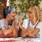 "Jenna Ortega Revela Expectativas e Momentos Marcantes ao Trabalhar com Lady Gaga em 'Wednesday'"