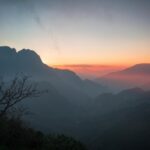 "Como Eloi, a Nova Voz do Eletroclash Francês, Está Redefinindo a Música e a Identidade na Cena Pop"