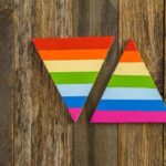 "Repercussões da Postagem de Trump: O Triângulo Rosa e o Debate sobre a Memória Histórica LGBTQ+"