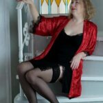 "Madonna aos 66 anos: Como a Rainha do Pop Reinventa sua Imagem e Conquista Novas Gerações"