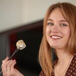 "Emma Higgins e 'Sweetness': Como a Nova Direção Feminina Está Transformando Narrativas no Cinema Contemporâneo"
