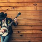 "Chappell Roan e a Revolução Queer na Música Country: Como 'The Giver' Desafia Estereótipos e Celebra Diversidade"