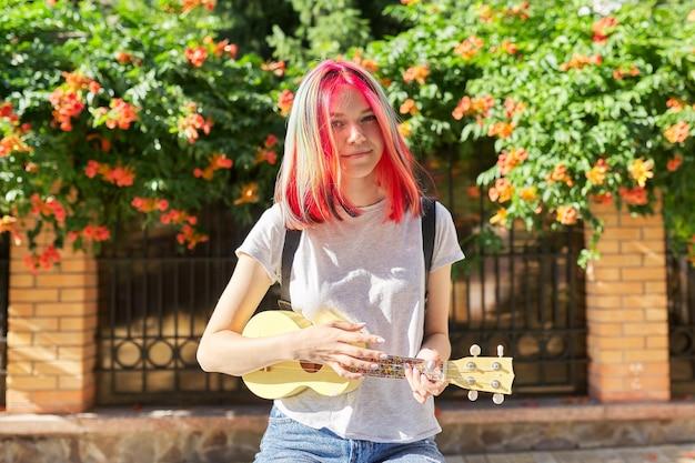 "Elena Rose: A Ascensão da Artista Venezolana que Promete Agitar o Lollapalooza Chile 2025"