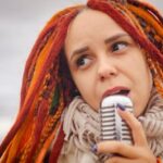 "Lady Gaga Retorna com 'Mayhem': O Que a Nova Faixa Revela sobre sua Evolução Musical e Impacto na Comunidade LGBT"