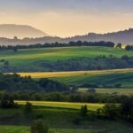 "Rihanna e A$AP Rocky: Amor e Estilo em Meio a Desafios Legais no Festival Rolling Loud"
