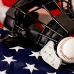 "Reviravolta nas Classificações do Baseball Escolar da Flórida: Marjory Stoneman Douglas Assume a Liderança Após Derrota do IMG Academy"