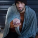 "Tragédia no Mundo do BDSM: Modelo do OnlyFans é Acusada de Causar Morte de Cliente em Filmagem; O que Isso Revela sobre Segurança e Consentimento?"