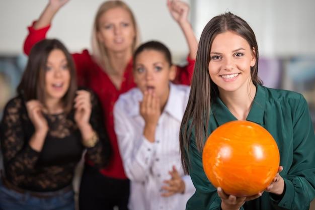 "Como Mulheres Bilionárias Estão Redefinindo o Sucesso e Desafiando Barreiras no Mundo dos Negócios"