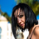 Rihanna Adota Novo Corte de Cabelo e Impulsiona Tendências de Beleza para 2025: O Que Isso Significa para o Estilo da Primavera?