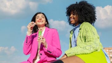 "Outloud Music Festival: O Que Esperar do Retorno do Evento no WeHo Pride Weekend?"