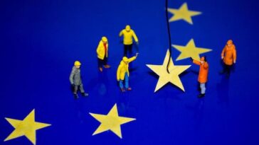 "Diálogo entre Kosovo e Sérvia: União Europeia Reitera Compromisso em Meio a Desafios Regionais e Expectativas da Comunidade LGBT"