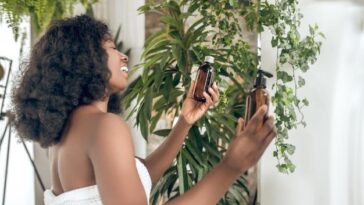 "Fenty Beauty e Fenty Skin: O que a chegada das marcas de Rihanna à Jamaica significa para o mercado de cosméticos no Caribe?"