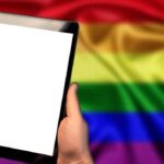 "Como a História da Luta LGBTQIA+ no Brasil Revela Desafios e Conquistas em Meio à Resistência"