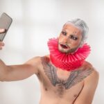 "Como RuPaul Conquista o TikTok: A Fórmula do Sucesso e a Conexão com o Público"