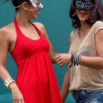 "Cynthia Erivo e a Luta pela Aceitação: O Impacto das Identidades Não Binárias na História e na Sociedade Atual"