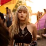 "Encontro de Gerações: Marina Lima e Pabllo Vittar Celebram Diversidade no Lollapalooza 2025"