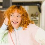 "Madonna e suas parrillas dentais de lapislázuli: O que a nova tendência estética revela sobre a cultura pop e as reações nas redes sociais?"