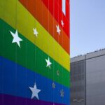 Utah Proíbe Bandeiras do Orgulho LGBTQ+ em Escolas: O Que Isso Significa para a Inclusão e a Diversidade?