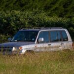 Acidente em Symonston: Homem de 33 anos preso por direção imprudente e tráfico de drogas após colisão com feridos