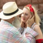 "Anna Wintour Revela Casal de Celebridades Mais Bem Vestido: Surpresas e Expectativas para o Próximo Met Gala"