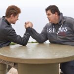 "Saída de George Friend do Bristol Rovers: O que a mudança revela sobre os desafios enfrentados pelo clube na luta contra o rebaixamento?"