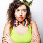 "Como um Prom Queer em Nova York Transformou a Experiência de Vida de Beth Gillette Após um Baile de Formatura Desastroso"