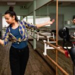 "Professora de Dança de Ohio Compartilha Experiência Transformadora ao Participar de Vídeo com Lady Gaga"