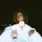 Cynthia Erivo e Ariana Grande surpreendem com escolha de looks em evento de 'Wicked: For Good'; entenda o que pode estar por trás da mudança de estilo