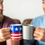 "Como as Celebridades LGBTQ+ Usaram o GLAAD Media Awards para Denunciar Desafios Políticos e Sociais nos EUA"