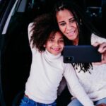 "Desafios e Preconceitos: A Luta de Juliana Rangel Aragão por Aceitação e Sustento em Meio à Discriminação Familiar"