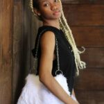 "Simone Biles e sua coleção de bolsas de luxo: como a ginasta transforma moda em expressão pessoal"