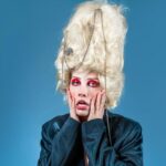 "Drag Queen Enfrenta Rejeição e Conquista Jurados do Britain's Got Talent com Performance Operática Impactante"