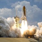 "Missão Espacial Exclusivamente Feminina: Celebridades e Cientistas Quebram Barreiras em Voo Histórico"